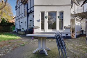 Private Patio/Garden- click for photo gallery